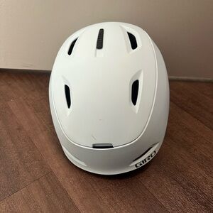 Giro Snow Helmet